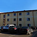 With Free Parking Hotel