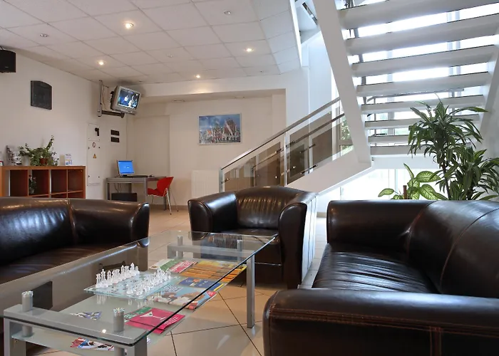 With Free Parking 3*