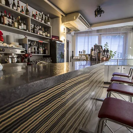 With Free Parking 3*