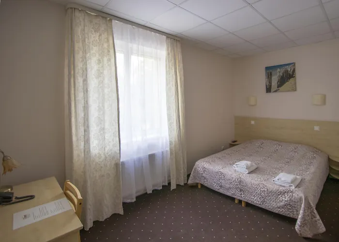 With Free Parking 3*