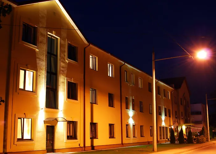 With Free Parking 3*