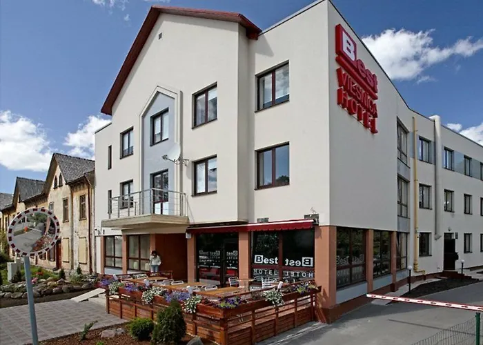Viesnīca With Free Parking 3*