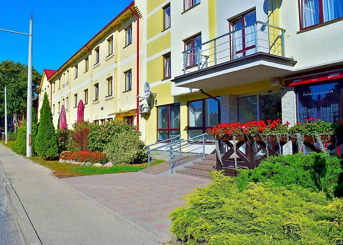 With Free Parking 3*