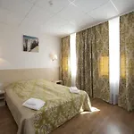 With Free Parking Hotel