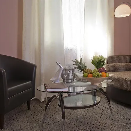 Hotel With Free Parking 3*