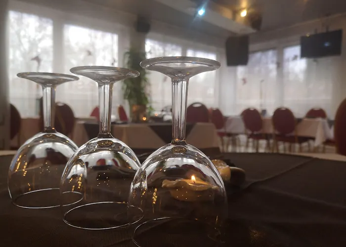 With Free Parking 3*