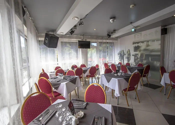 With Free Parking Hotel 3*