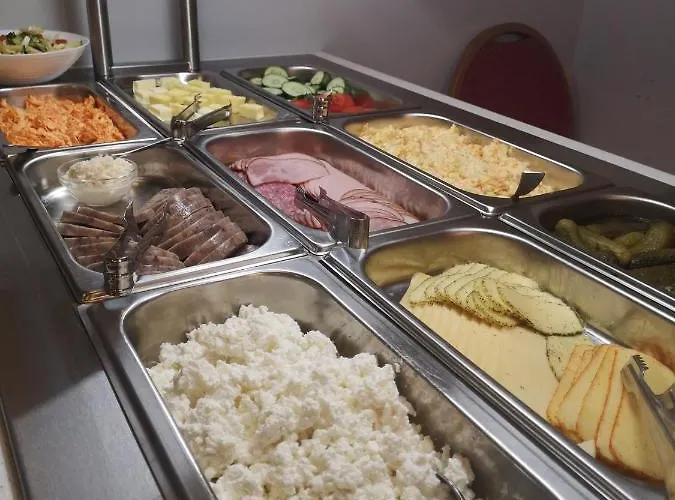 With Free Parking 3*